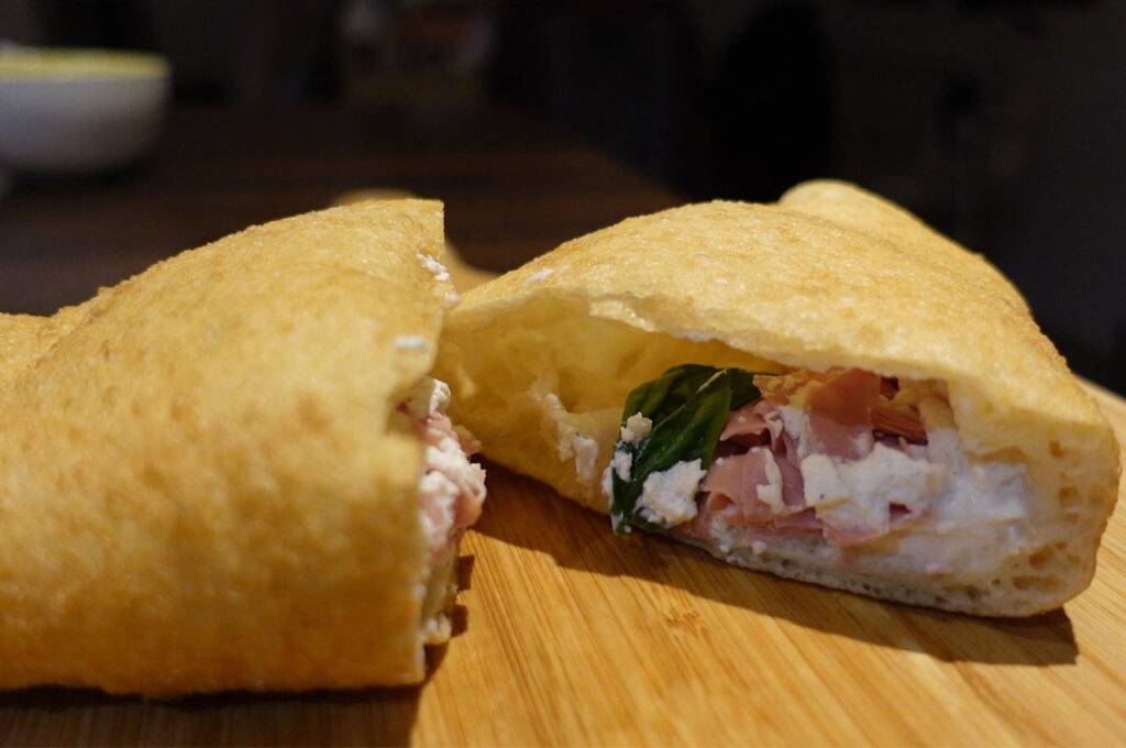 Pizza frite naples